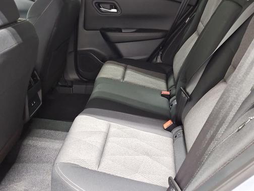 Boulder Gray Pearl 2026 Nissan Rogue SV