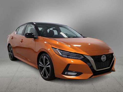 Monarch Orange Metallic/Super Black 2023 Nissan Sentra SR