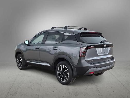 Gun Metallic 2026 Nissan Kicks SV