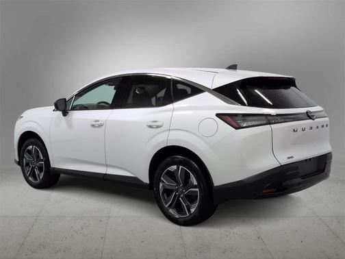 2026 Nissan Murano SV