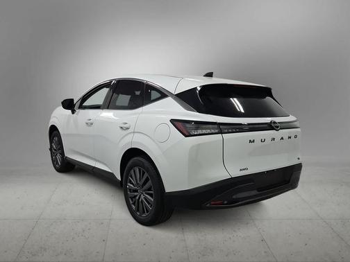 Everest White Pearl Tricoat 2026 Nissan Murano SL