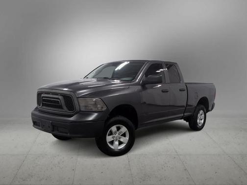Granite Crystal Metallic 2017 RAM 1500 ST