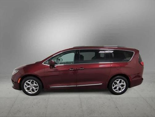 2018 Chrysler Pacifica Touring-L Plus