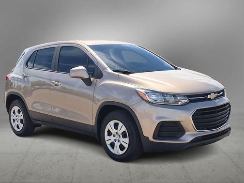 Sandy Ridge Metallic 2018 Chevrolet Trax LS