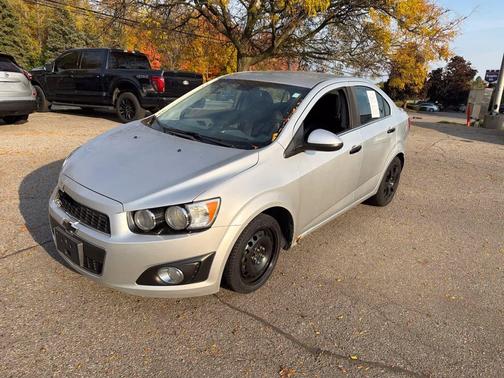 Silver Ice Metallic 2013 Chevrolet Sonic LTZ