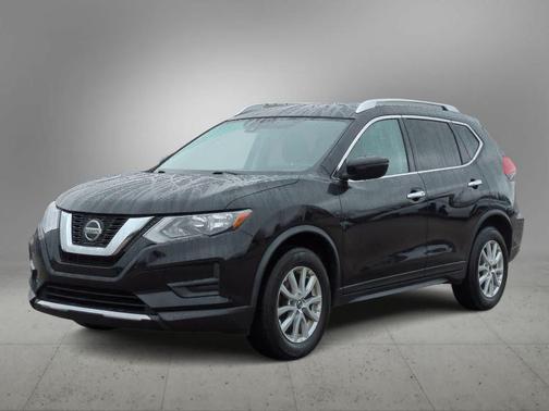 Magnetic Black Pearl 2019 Nissan Rogue SV