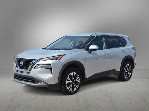 Brilliant Silver Metallic 2023 Nissan Rogue SV