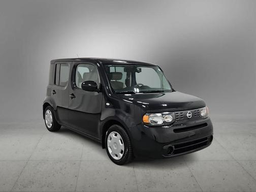 Caribbean Blue Pearl Metallic 2011 Nissan Cube 1.8S