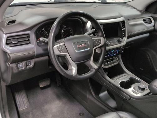 2023 GMC Acadia FWD SLT