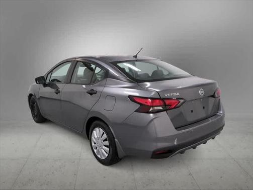 2021 Nissan Versa 1.6 S