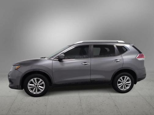 Gun Metallic 2016 Nissan Rogue SV