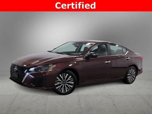 2025 Nissan Altima SV FWD