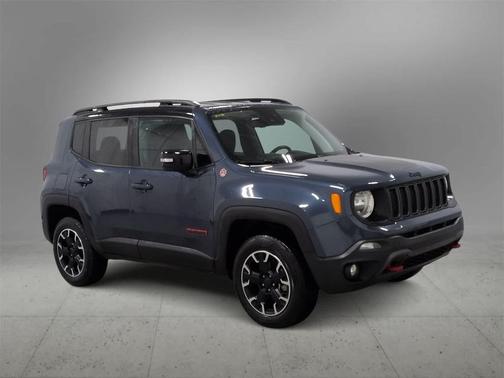 2023 Jeep Renegade Trailhawk