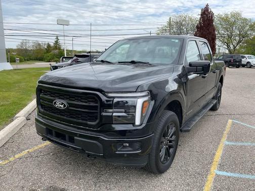 AGATE BLACK METALLIC 2025 Ford F-150 Lariat