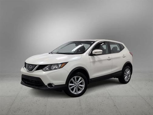 2018 Nissan Rogue Sport SV