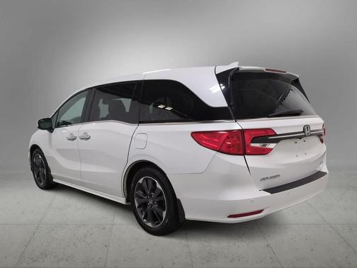 2022 Honda Odyssey Elite