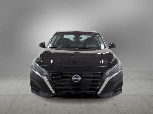 2025 Nissan Altima SV AWD