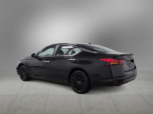 2025 Nissan Altima SV AWD