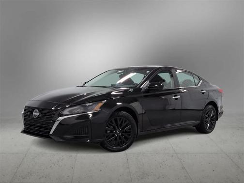 2025 Nissan Altima SV AWD