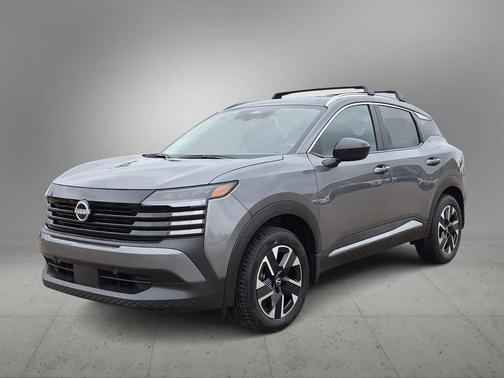 Gun Metallic 2026 Nissan Kicks SV