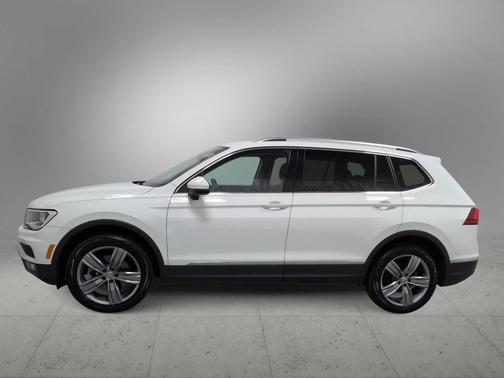 Pure White 2021 Volkswagen Tiguan 2.0T SEL