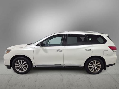 Pearl White 2015 Nissan Pathfinder SL