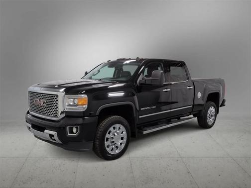 2015 GMC Sierra 2500 Denali