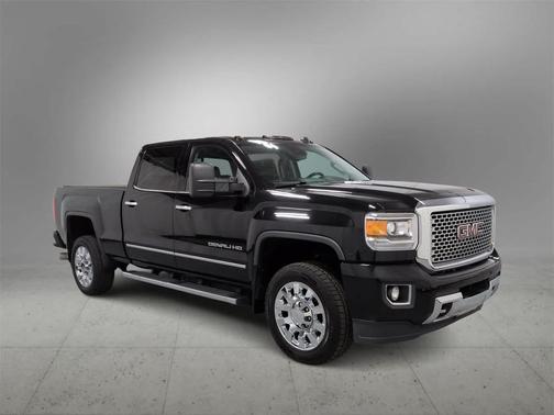 2015 GMC Sierra 2500 Denali