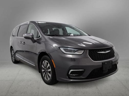 Granite Crystal Metallic Clearcoat 2022 Chrysler Pacifica Hybrid Limited