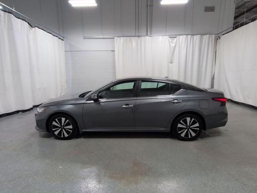 Gun Metallic 2021 Nissan Altima 2.5 SV