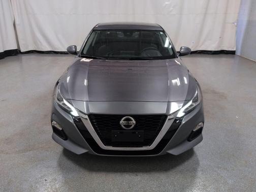 Gun Metallic 2021 Nissan Altima 2.5 SV