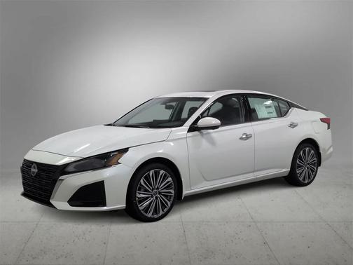 2025 Nissan Altima SL AWD