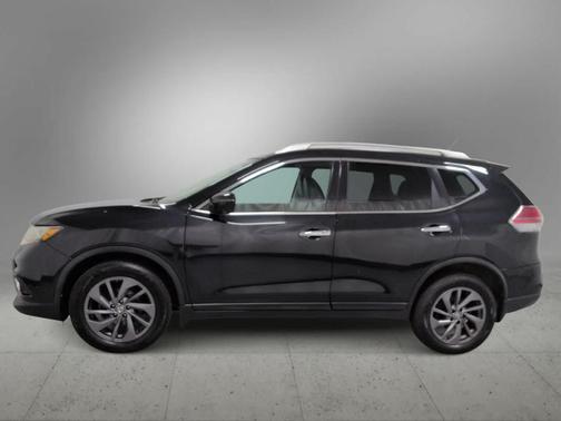 Magnetic Black 2016 Nissan Rogue SL