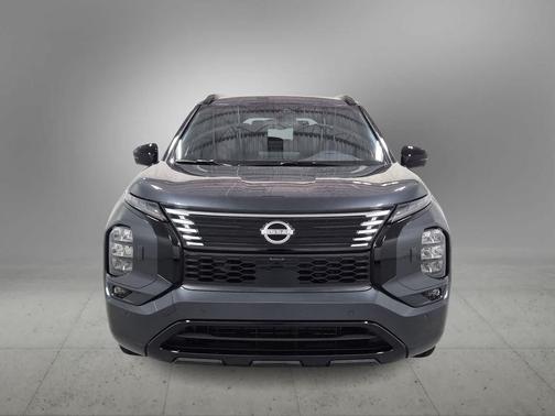Moonrock Gray 2026 Nissan Rogue Platinum