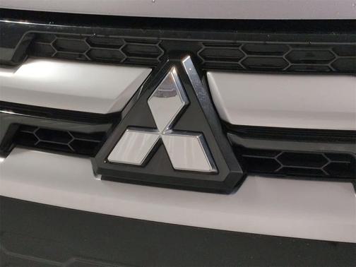 2020 Mitsubishi Outlander Sport SE
