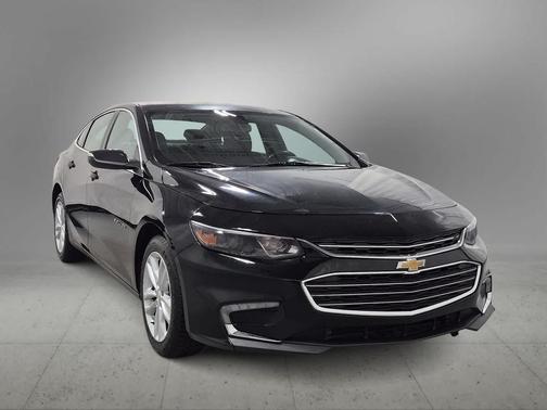 Mosaic Black Metallic 2018 Chevrolet Malibu LT