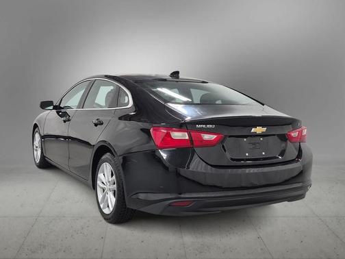 Mosaic Black Metallic 2018 Chevrolet Malibu LT