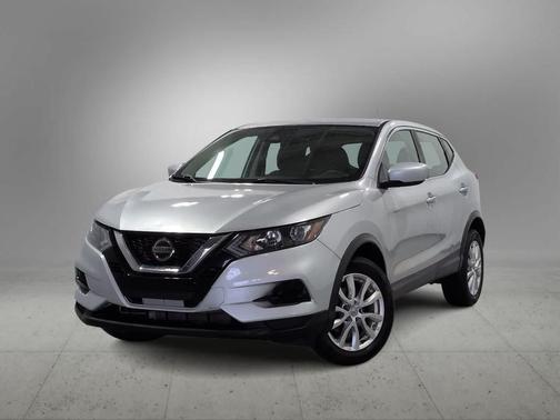 Brilliant Silver Metallic 2020 Nissan Rogue Sport S