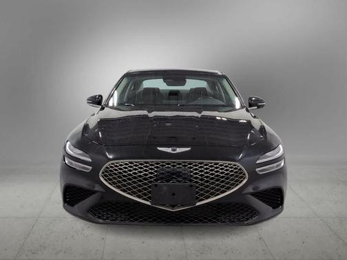 2022 Genesis G70 2.0T AWD