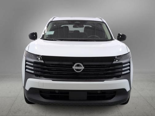 Fresh Powder 2026 Nissan Kicks SV