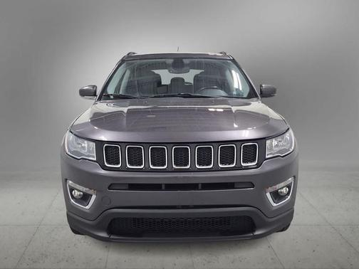 Granite Crystal Metallic Clearcoat 2020 Jeep Compass Limited