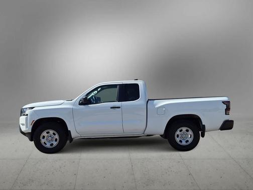 Glacier White 2023 Nissan Frontier King Cab 4x4 Auto