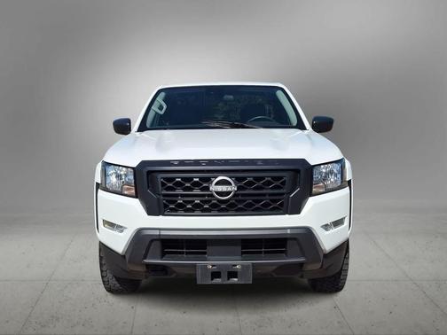 Glacier White 2023 Nissan Frontier King Cab 4x4 Auto