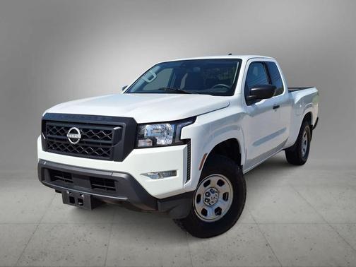 Glacier White 2023 Nissan Frontier King Cab 4x4 Auto