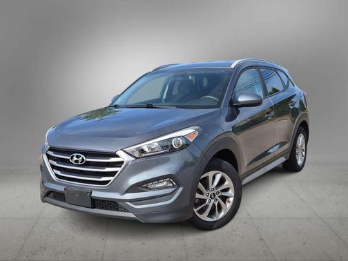 Coliseum Gray 2017 Hyundai TUCSON SE