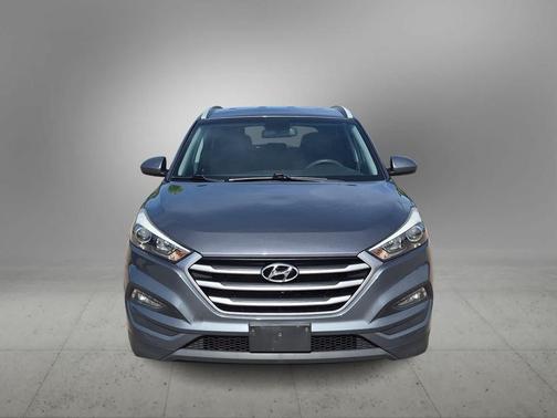 Coliseum Gray 2017 Hyundai TUCSON SE