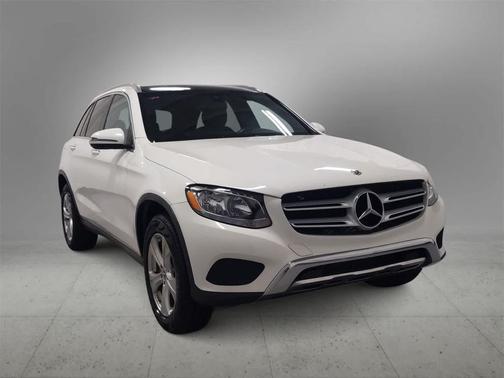 2017 Mercedes-Benz GLC 300 Base