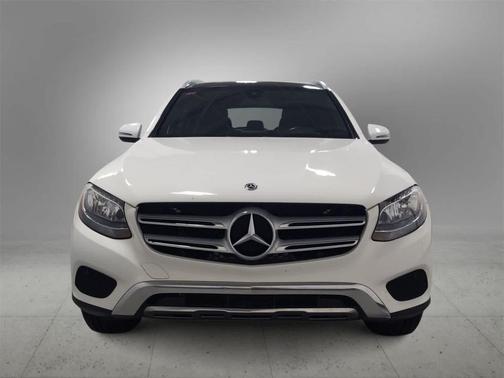 2017 Mercedes-Benz GLC 300 Base