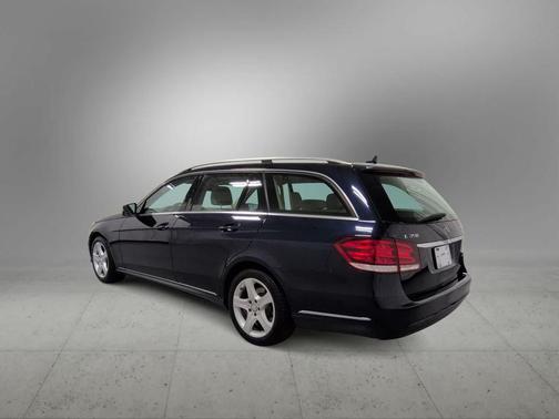 Cavansite Blue Metallic 2015 Mercedes-Benz E-Class 4MATIC