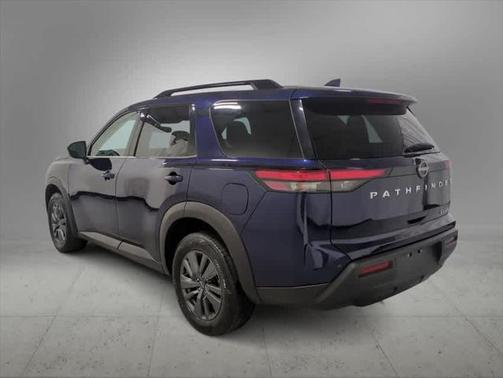 2024 Nissan Pathfinder SV 4WD